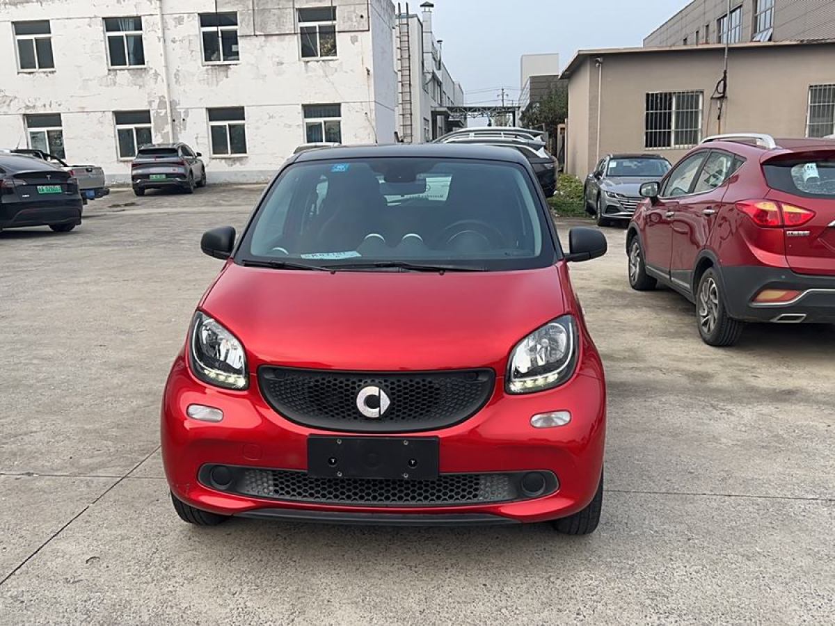 smart forfour  2016款 1.0L 52千瓦靈動(dòng)版圖片