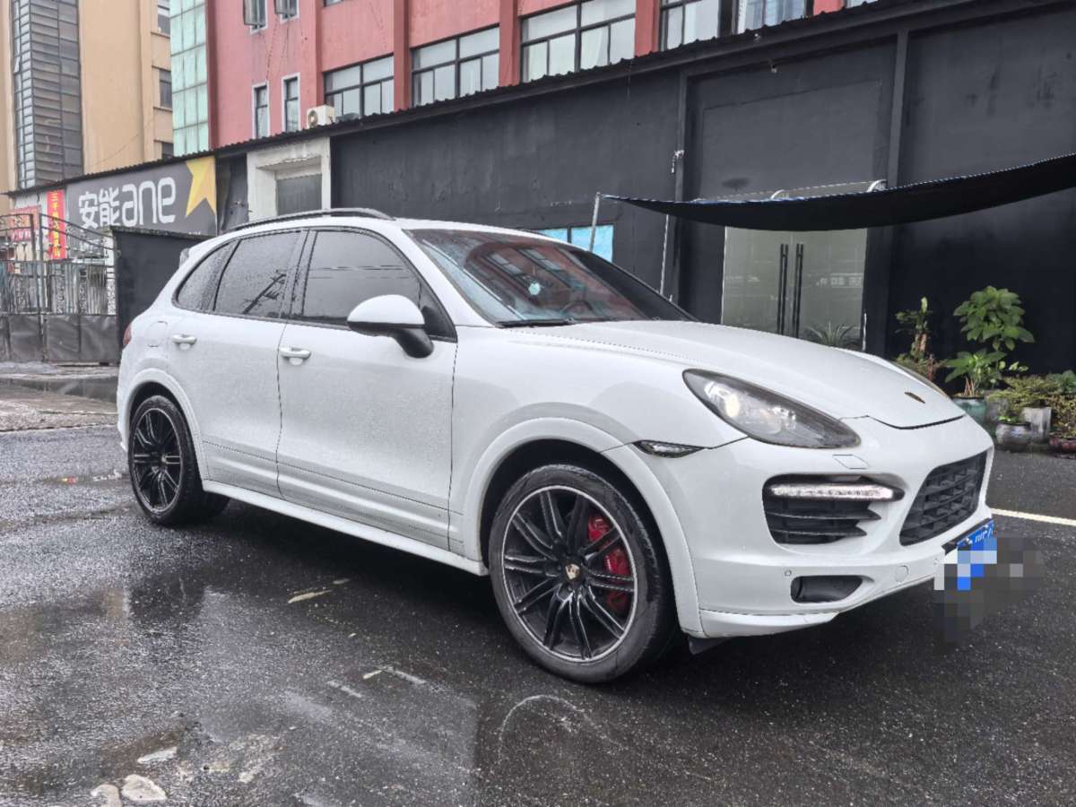 保時(shí)捷 Cayenne  2012款 Cayenne GTS 4.8L圖片