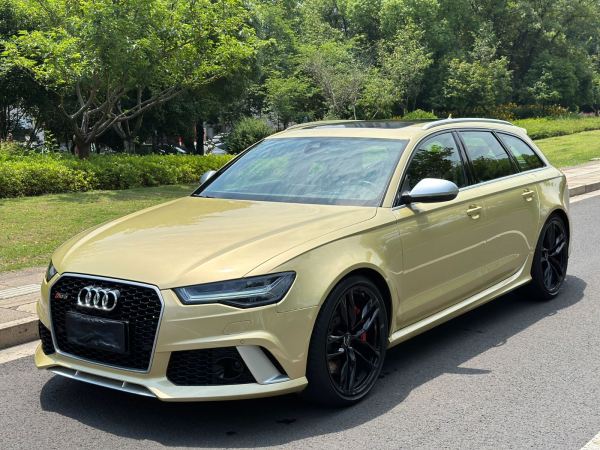 奥迪 奥迪RS 6  2018款 RS 6 4.0T Avant尊享运动限量版