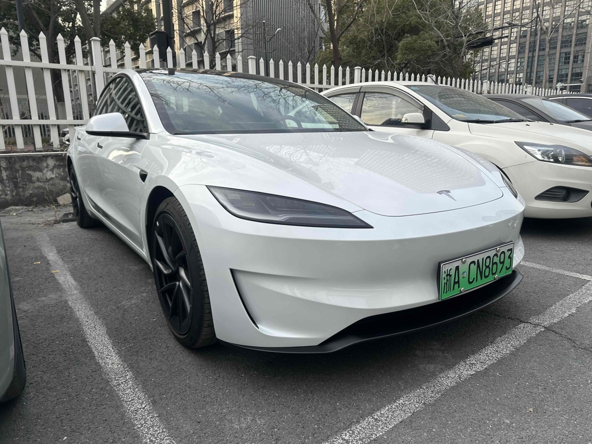 特斯拉 Model 3  2024款 高性能全輪驅動版圖片