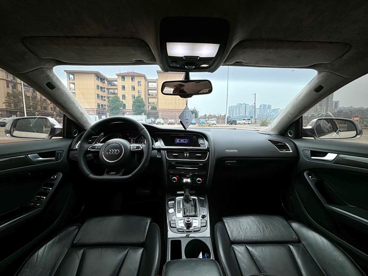 奧迪 奧迪S5  2012款 S5 3.0T Sportback圖片