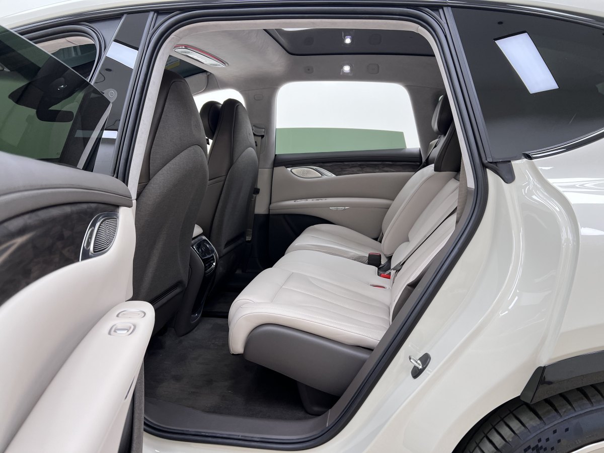 智己 智己LS7  2024款 90kWh Max Elite后驅版圖片