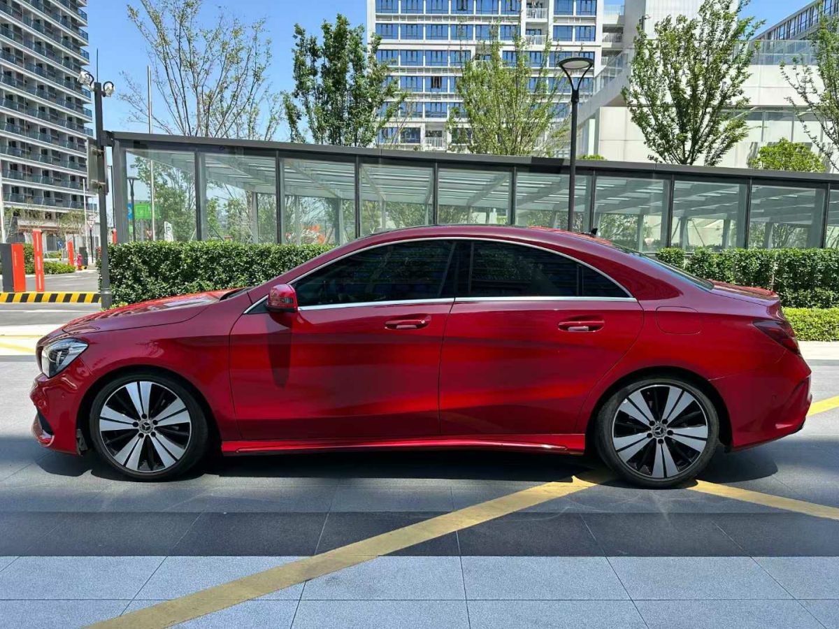 奔馳 奔馳CLA級  2018款 CLA 220 4MATIC圖片
