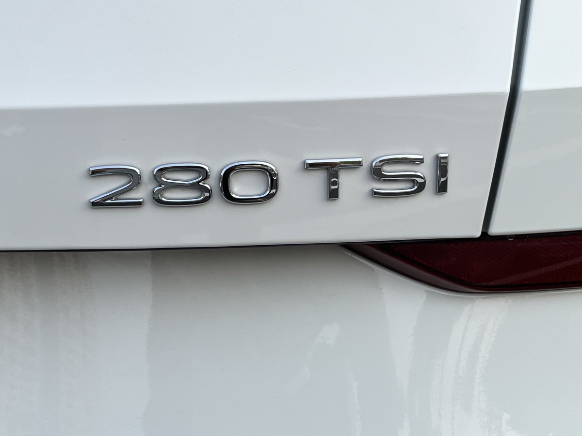 大眾 凌渡  2023款 凌渡L 280TSI DSG炫辣版圖片