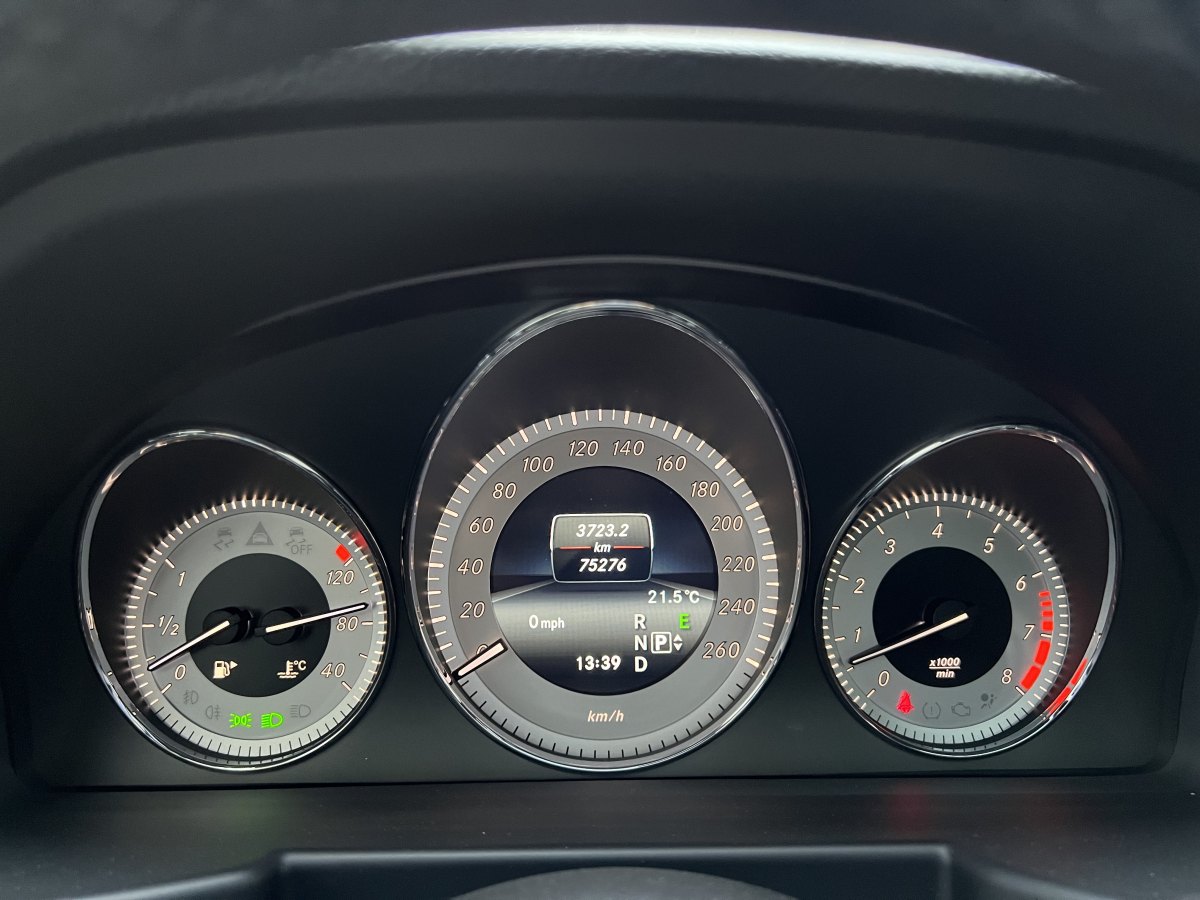 奔驰 奔驰GLK级  2015款 GLK 300 4MATIC 时尚型 极致版图片