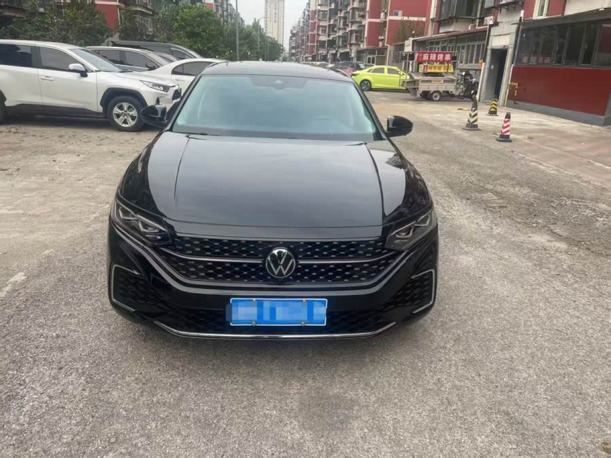 大眾 帕薩特  2023款 改款 330TSI 星空豪華版圖片