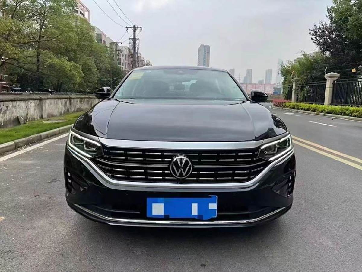 大眾 帕薩特  2022款 330TSI 豪華版圖片