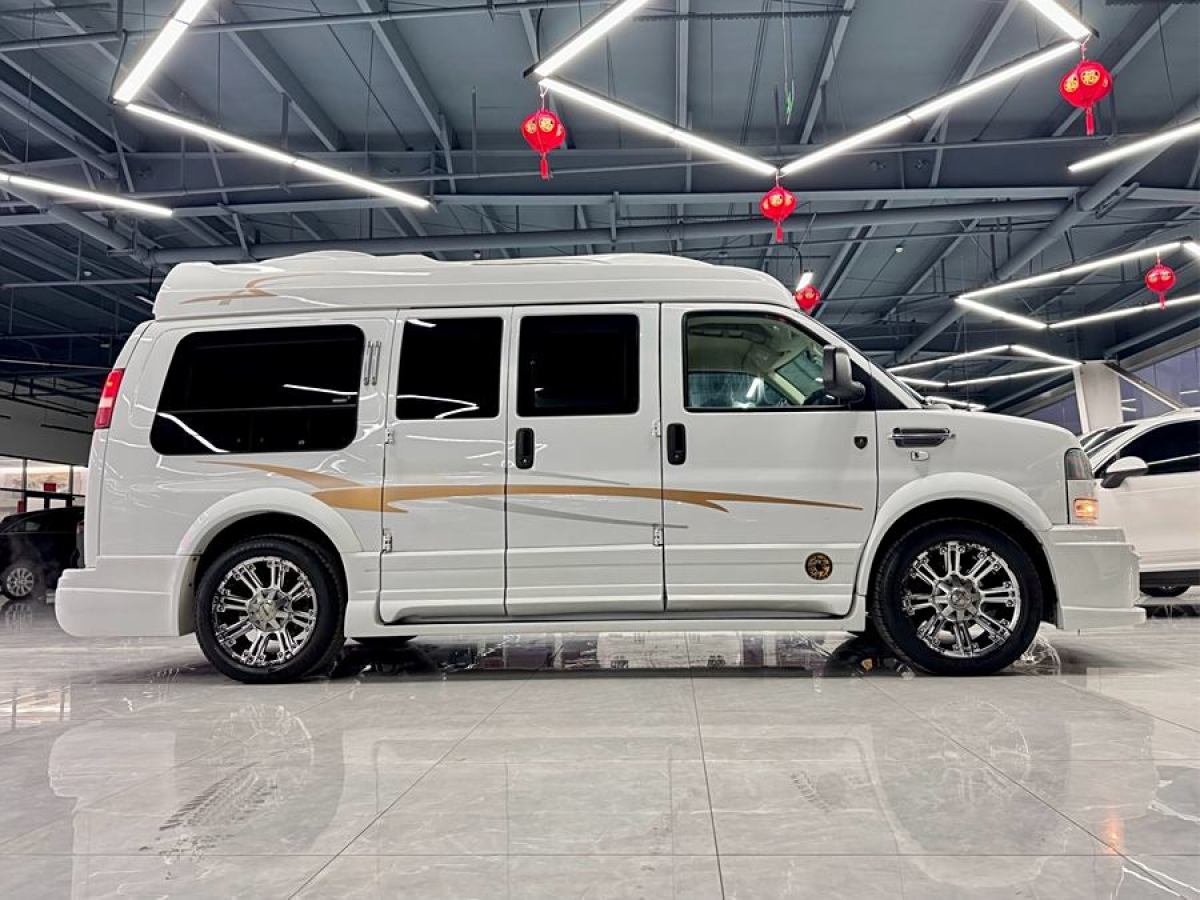 GMC SAVANA  2016款 5.3L 1500 四驅(qū)雅仕版圖片