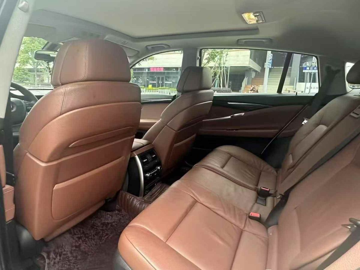 寶馬 寶馬5系  2013款 GT535i xDrive 3.0T 豪華型圖片