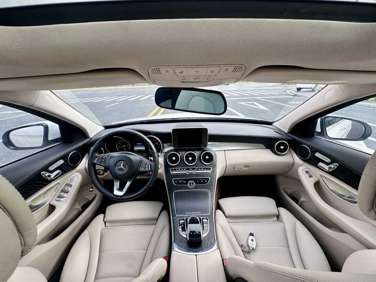2014年11月奔驰 奔驰C级  2015款 改款 C 200 L 运动型