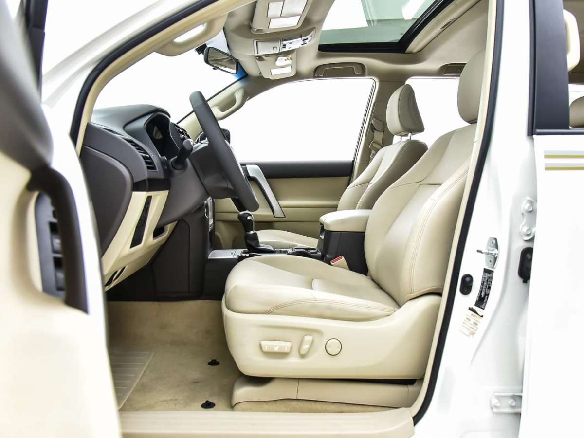 2019年3月丰田 普拉多  2014款 4.0L 自动TX-L