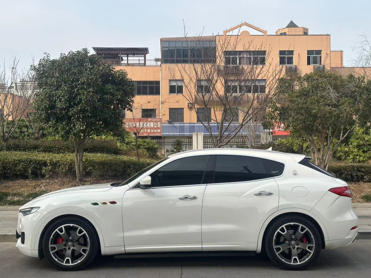 瑪莎拉蒂 Levante  2016款 3.0T Levante圖片