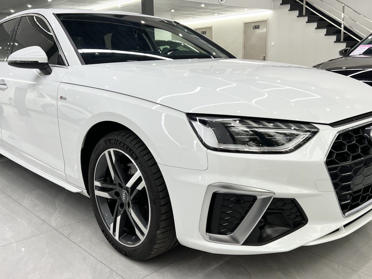 奧迪 奧迪A4L  2020款 40 TFSI 時尚動感型圖片