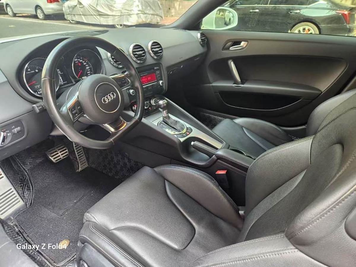 奧迪 奧迪TT  2011款 TT Coupe 2.0TFSI quattro圖片