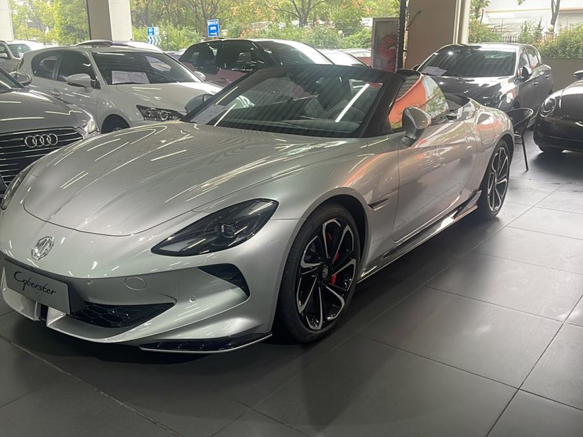 名爵 MG Cyberster  2023款 580km 超然致遠(yuǎn)版圖片