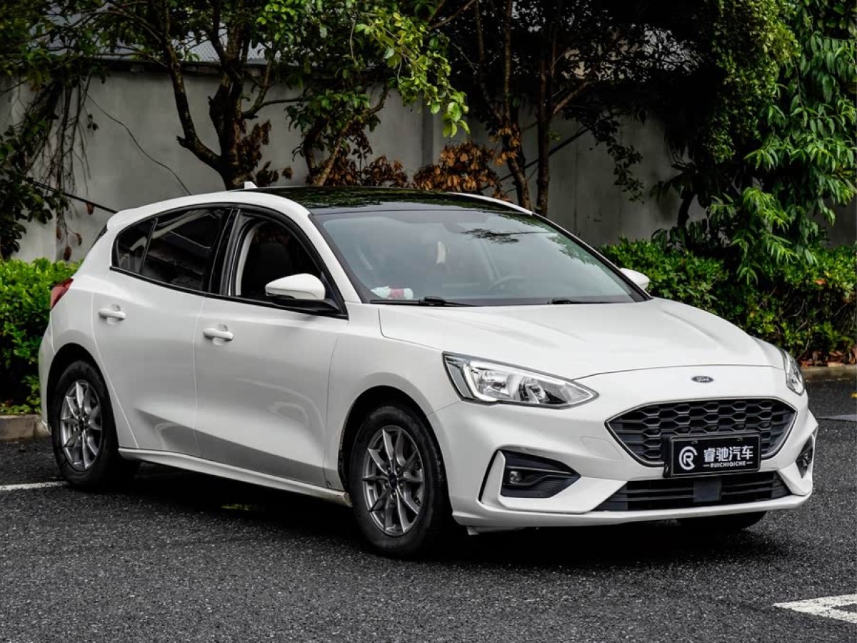 福特 ?？怂? 2020款 兩廂 EcoBoost 180 自動(dòng)鋒潮型圖片
