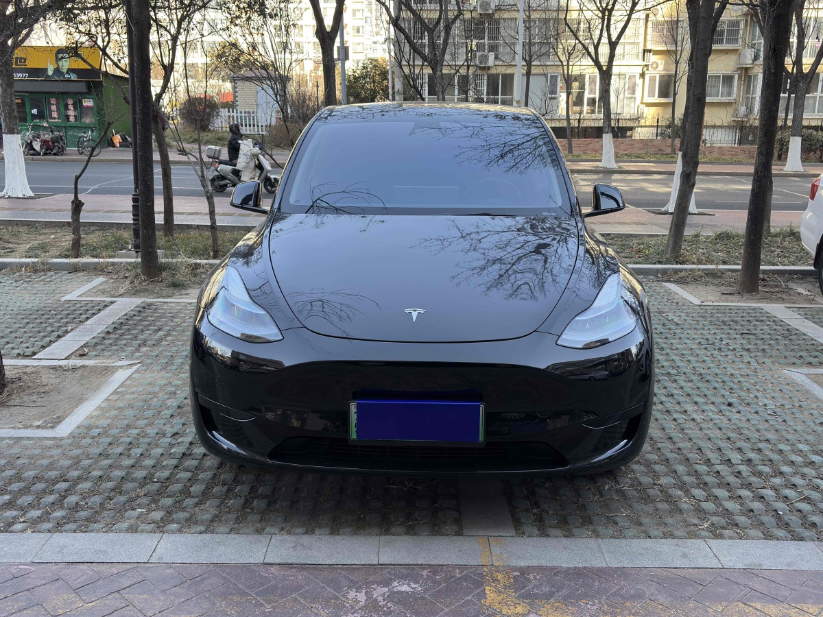 特斯拉 Model 3  2023款 煥新版 后輪驅(qū)動圖片