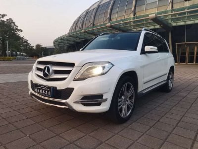 2013年3月 奔馳 奔馳GLK級(jí) 改款 GLK 300 4MATIC 時(shí)尚型圖片