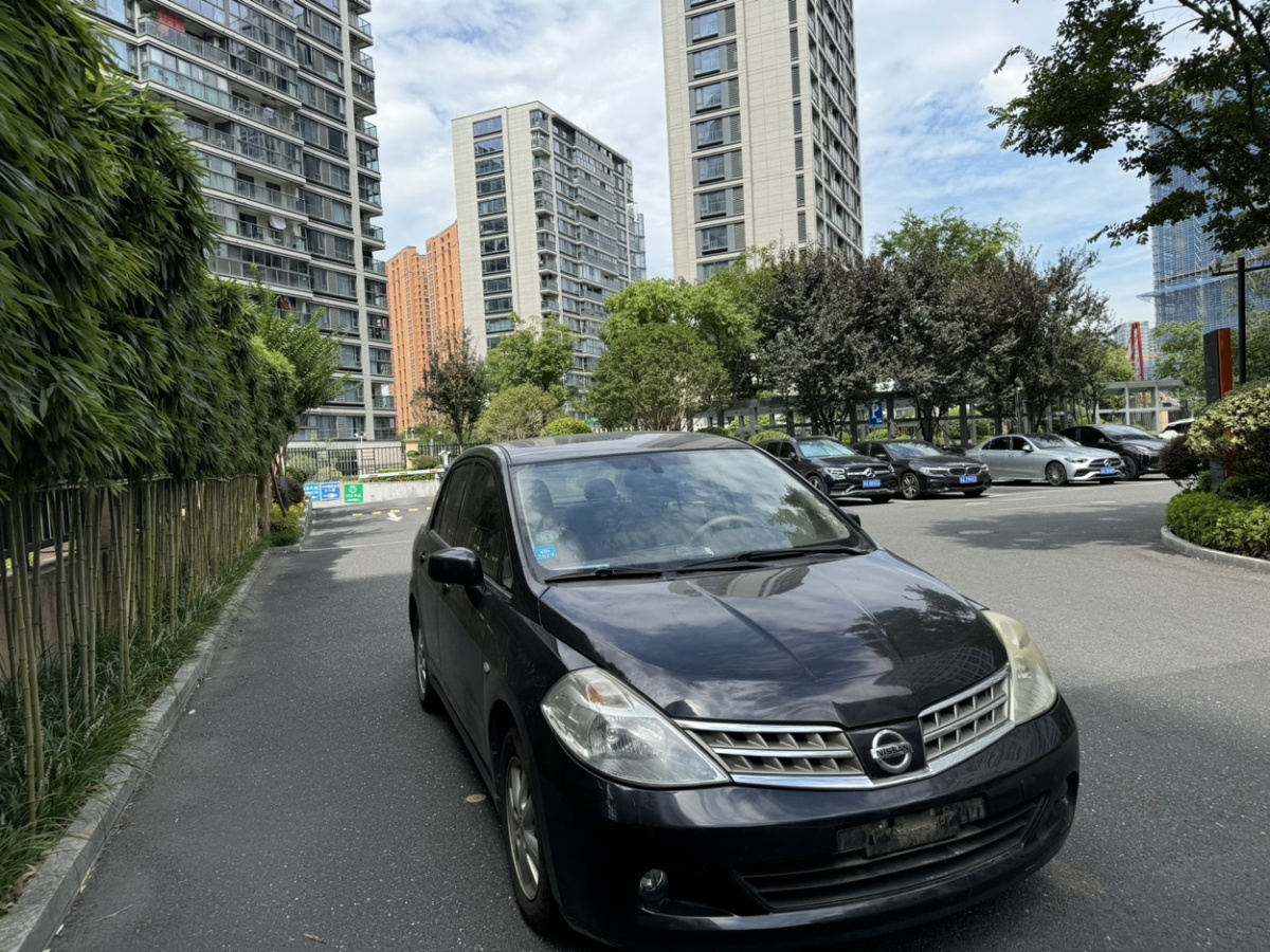 日產(chǎn) 頤達  2009款 1.6L 自動科技版圖片