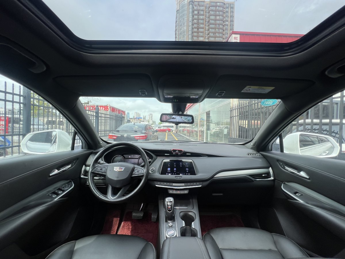 2019年10月凯迪拉克 XT4  2018款 28T 两驱技术型