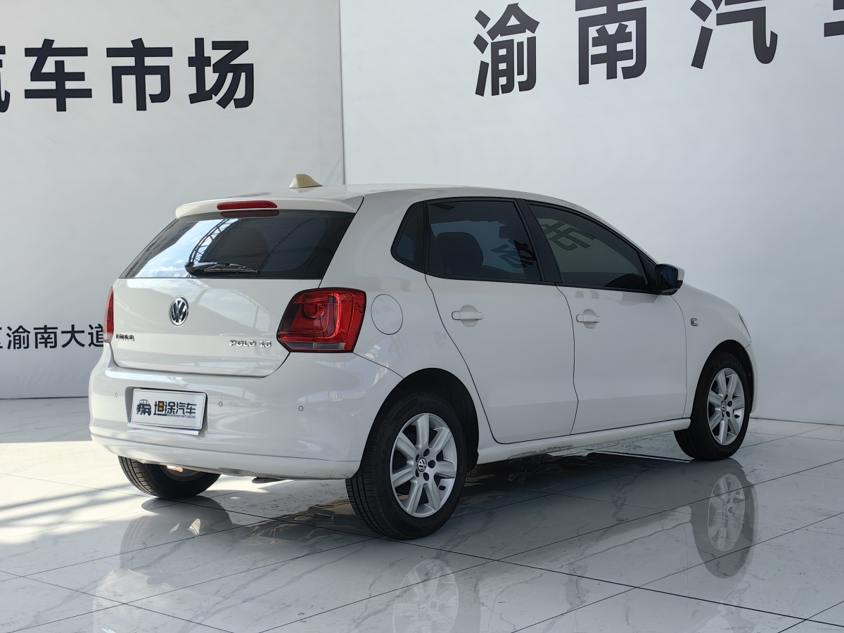 2013年10月大眾 Polo  2013款 1.6L 自動(dòng)豪華版