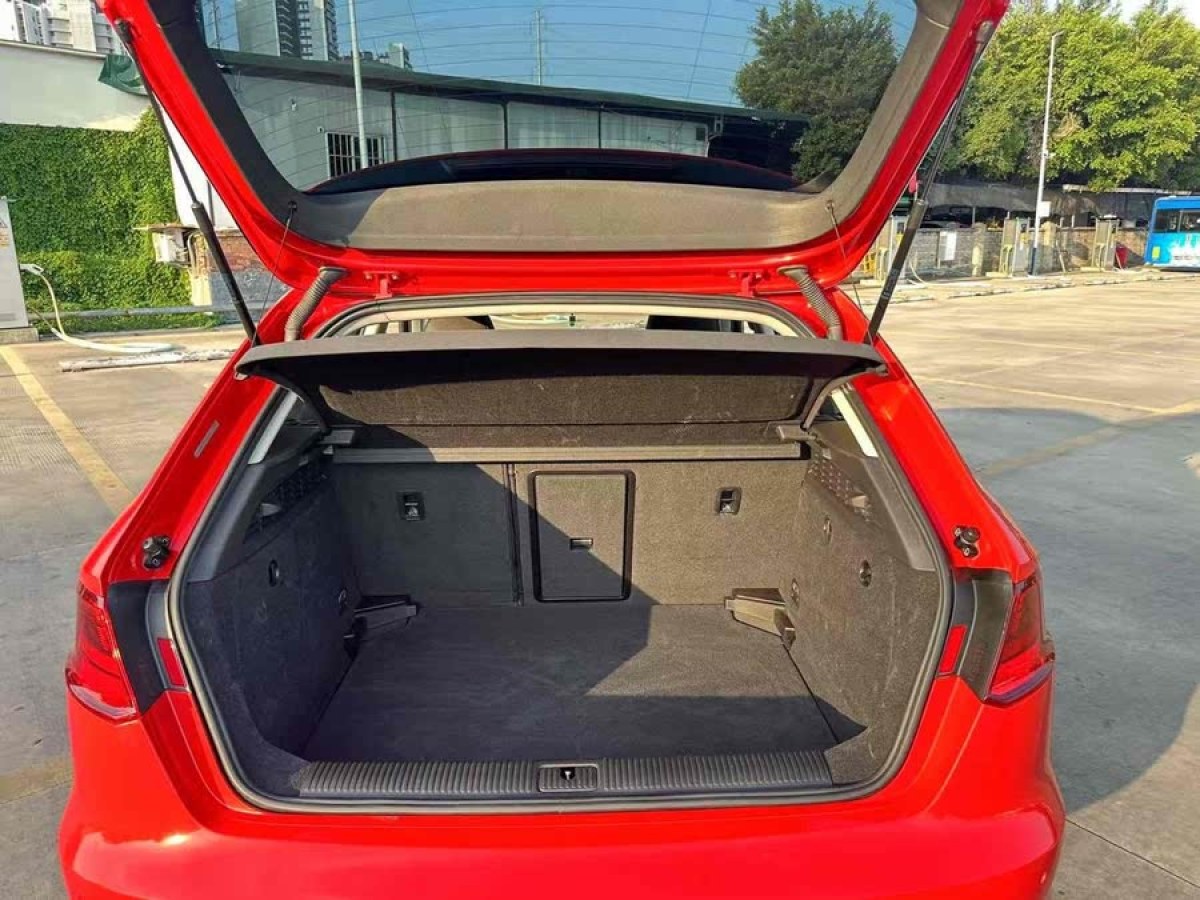奧迪 奧迪A3  2016款 Sportback 35 TFSI 領(lǐng)英型圖片