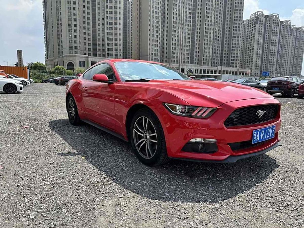 2018年6月福特 Mustang  2017款 2.3T 運(yùn)動(dòng)版