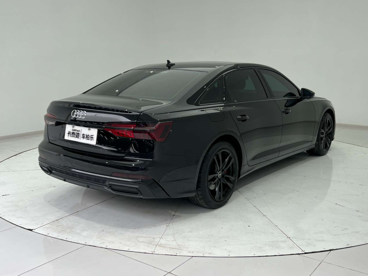 奧迪 奧迪A6L  2022款 40 TFSI 豪華動感型圖片