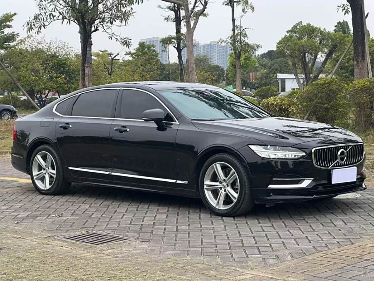 沃爾沃 S90  2018款 T4 智遠(yuǎn)版圖片