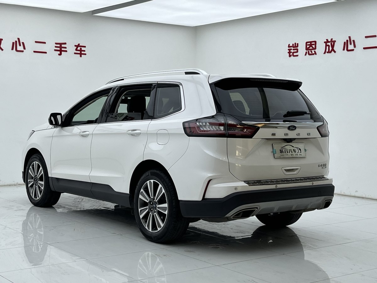 福特 銳界  2021款 PLUS EcoBoost 245 兩驅(qū)精銳型 5座圖片