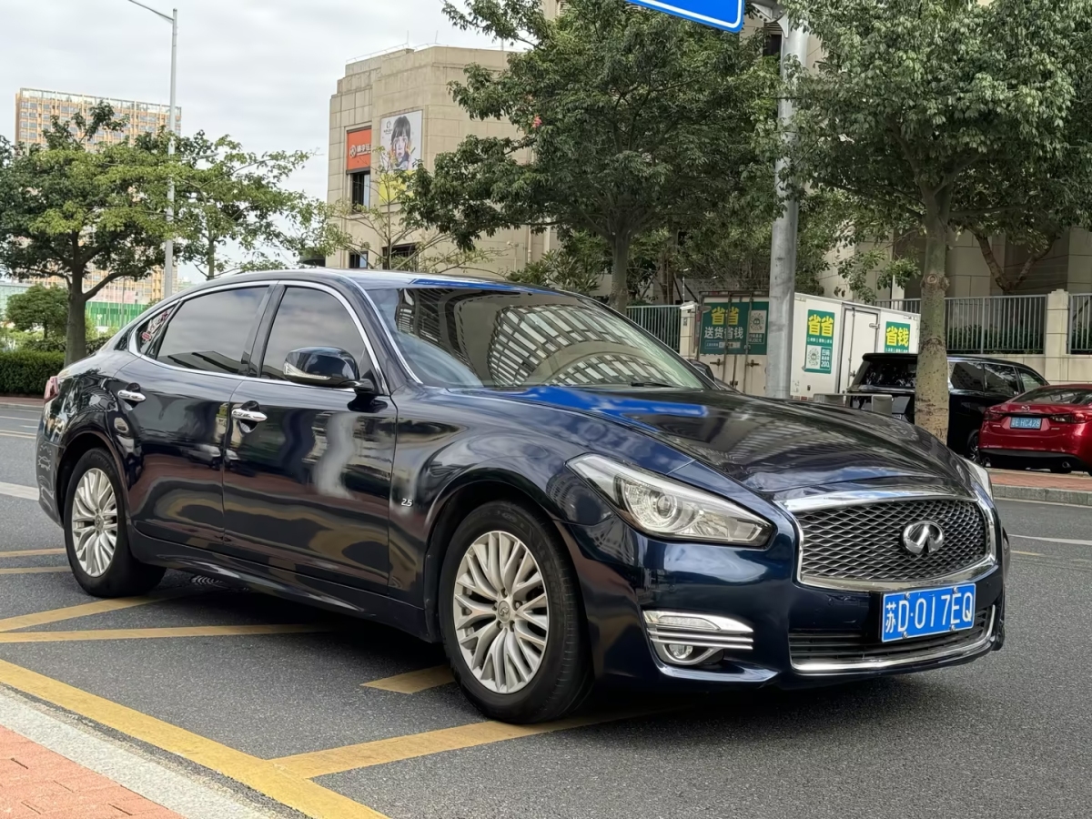 英菲尼迪 Q70  2015款 Q70L 2.5L 悅享版圖片