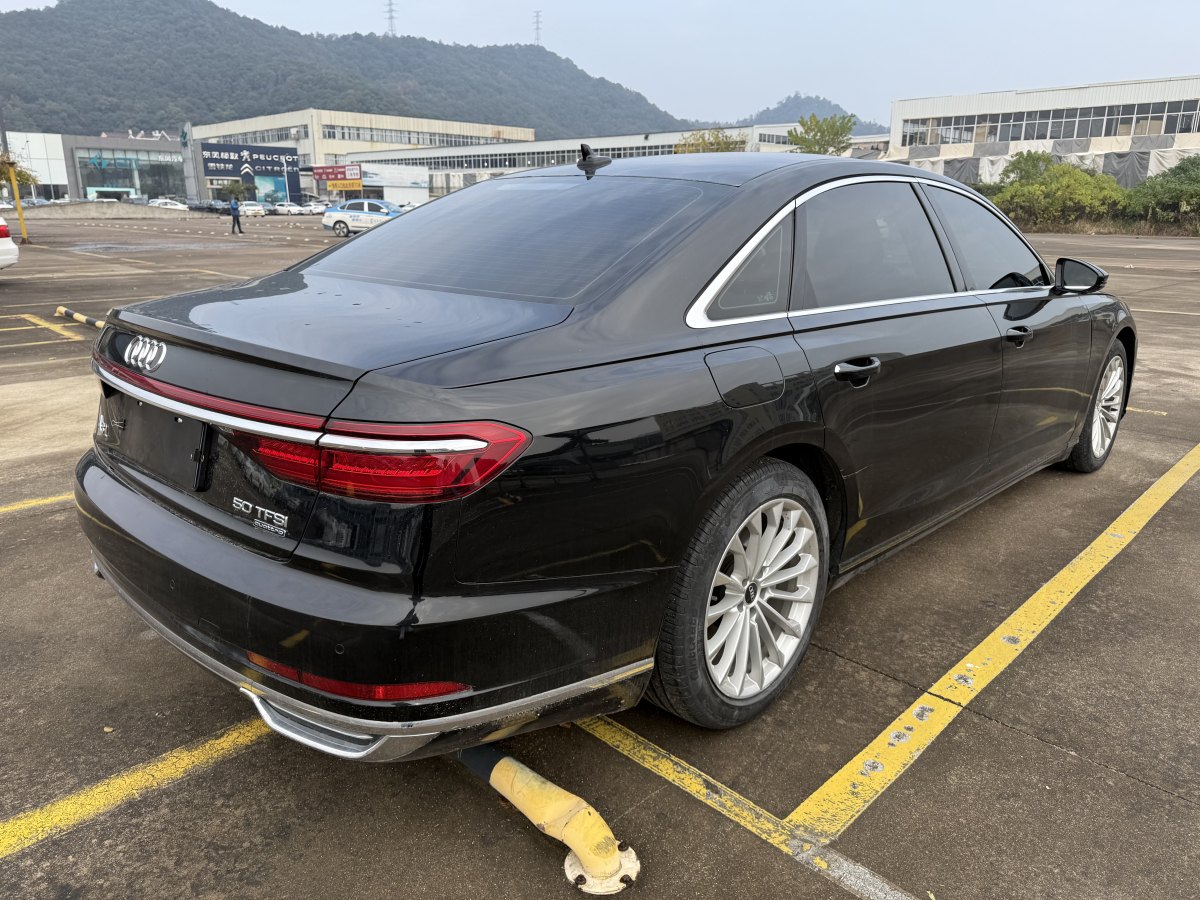 奧迪 奧迪A8  2021款 A8L 50 TFSI quattro 舒適型圖片