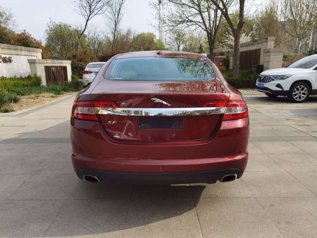 捷豹 XF  2009款 XF 3.0L V6豪華版圖片