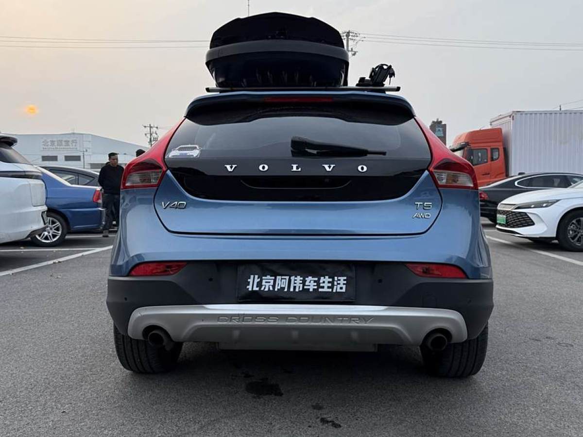 沃爾沃 V40  2015款 Cross Country T5 AWD 智雅版圖片