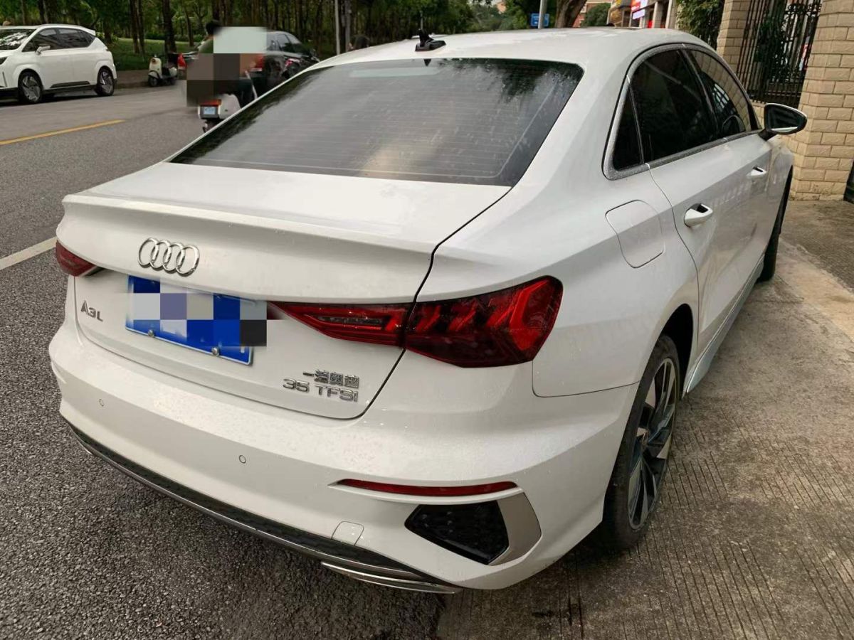 凱迪拉克 CT4  2022款 28T 原神聯(lián)名限量版圖片