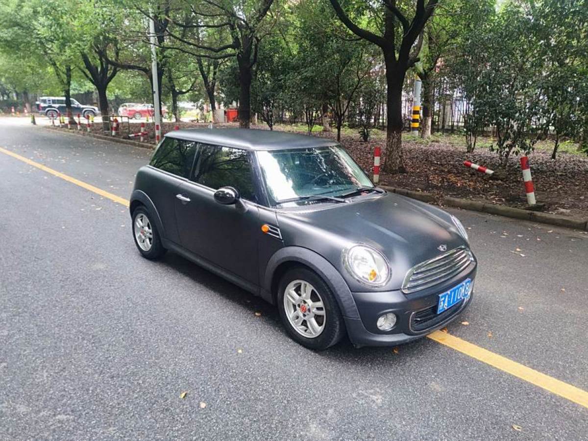 2013年11月MINI COUNTRYMAN  2011款 1.6L ONE