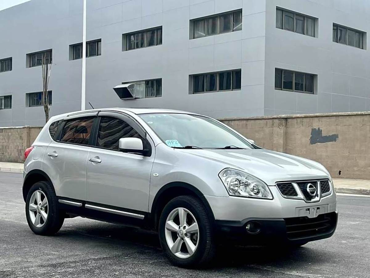 日產(chǎn) 逍客  2011款 2.0XV 雷 CVT 2WD圖片