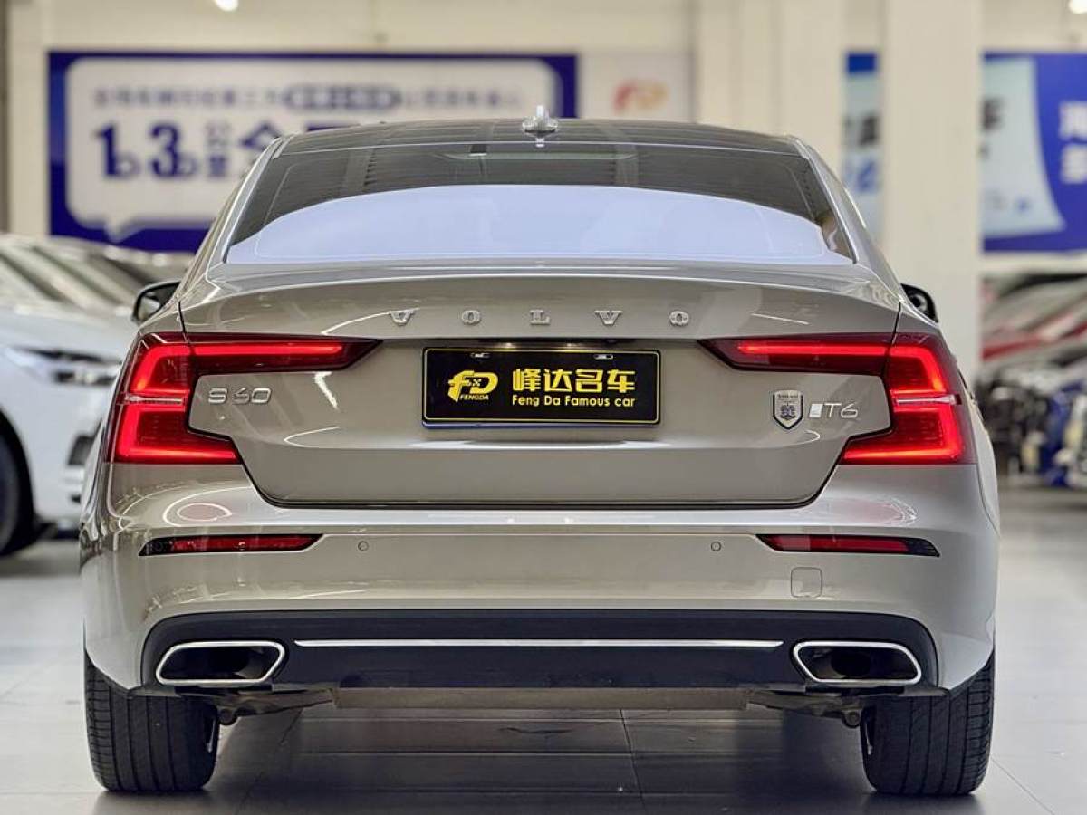 沃爾沃 S60L  2021款 T4 智遠(yuǎn)豪華版圖片