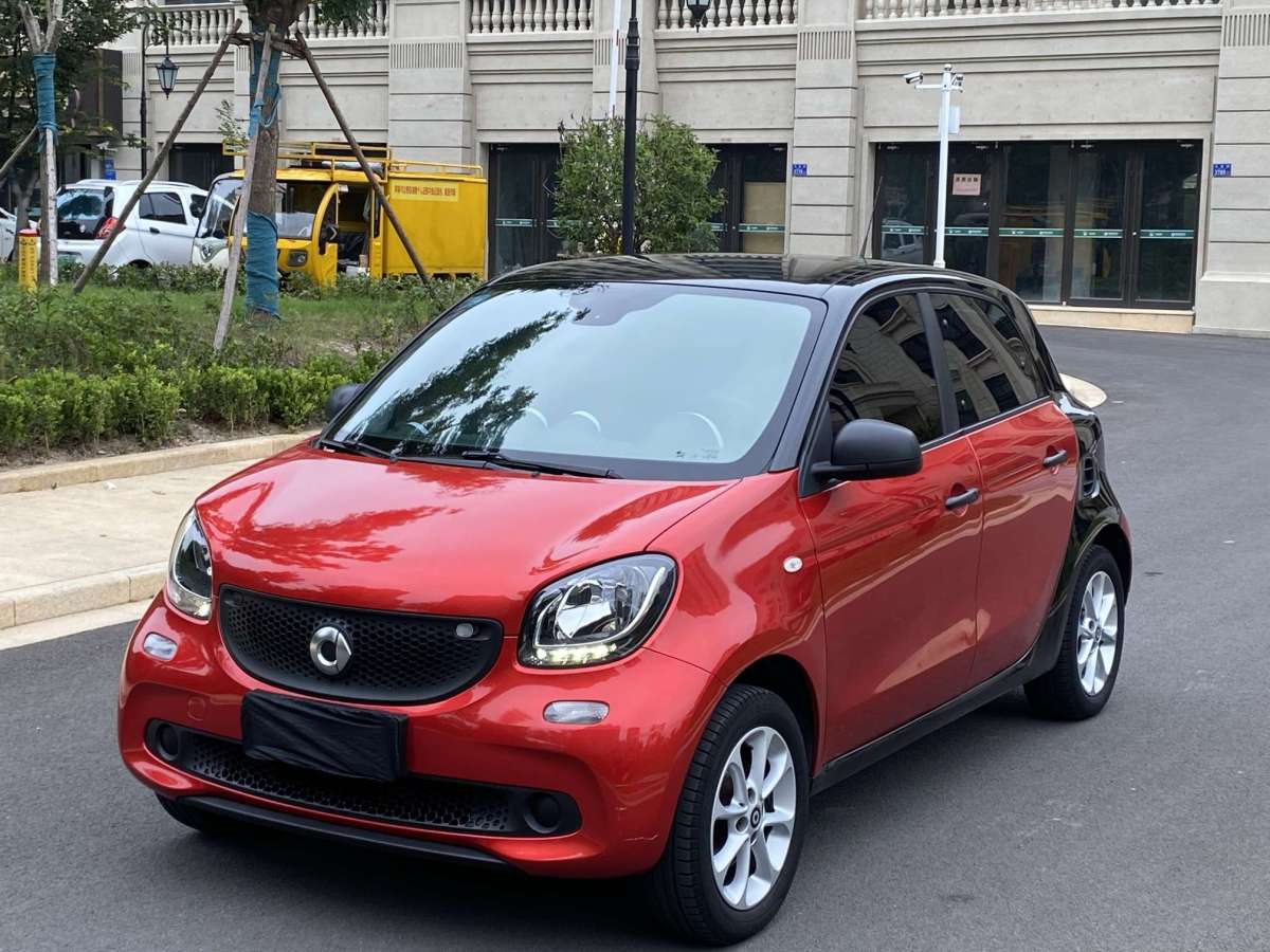 smart forfour  2018款 1.0L 52千瓦靈動版圖片