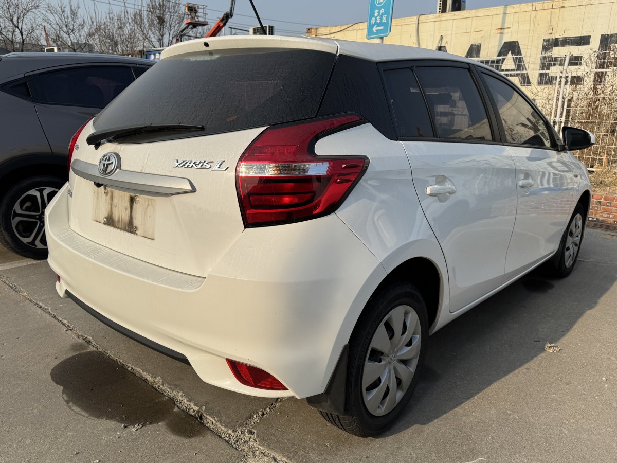 豐田 YARiS L 致炫  2016款 改款 1.5E CVT魅動(dòng)版圖片