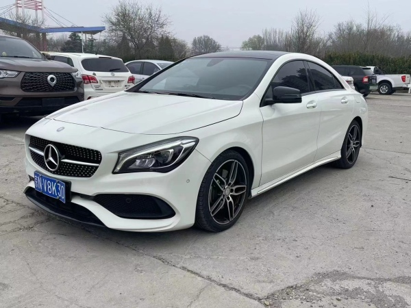 奔驰 奔驰CLA级  2017款 改款 CLA 220 4MATIC