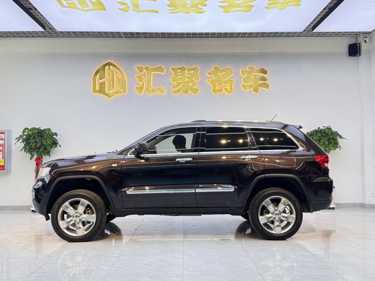 Jeep 大切諾基  2013款 3.6L 旗艦尊崇版圖片