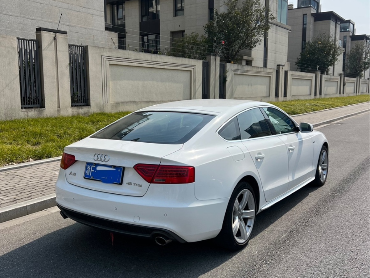 奧迪 奧迪A5  2016款 改款 Sportback 45 TFSI 舒適型圖片