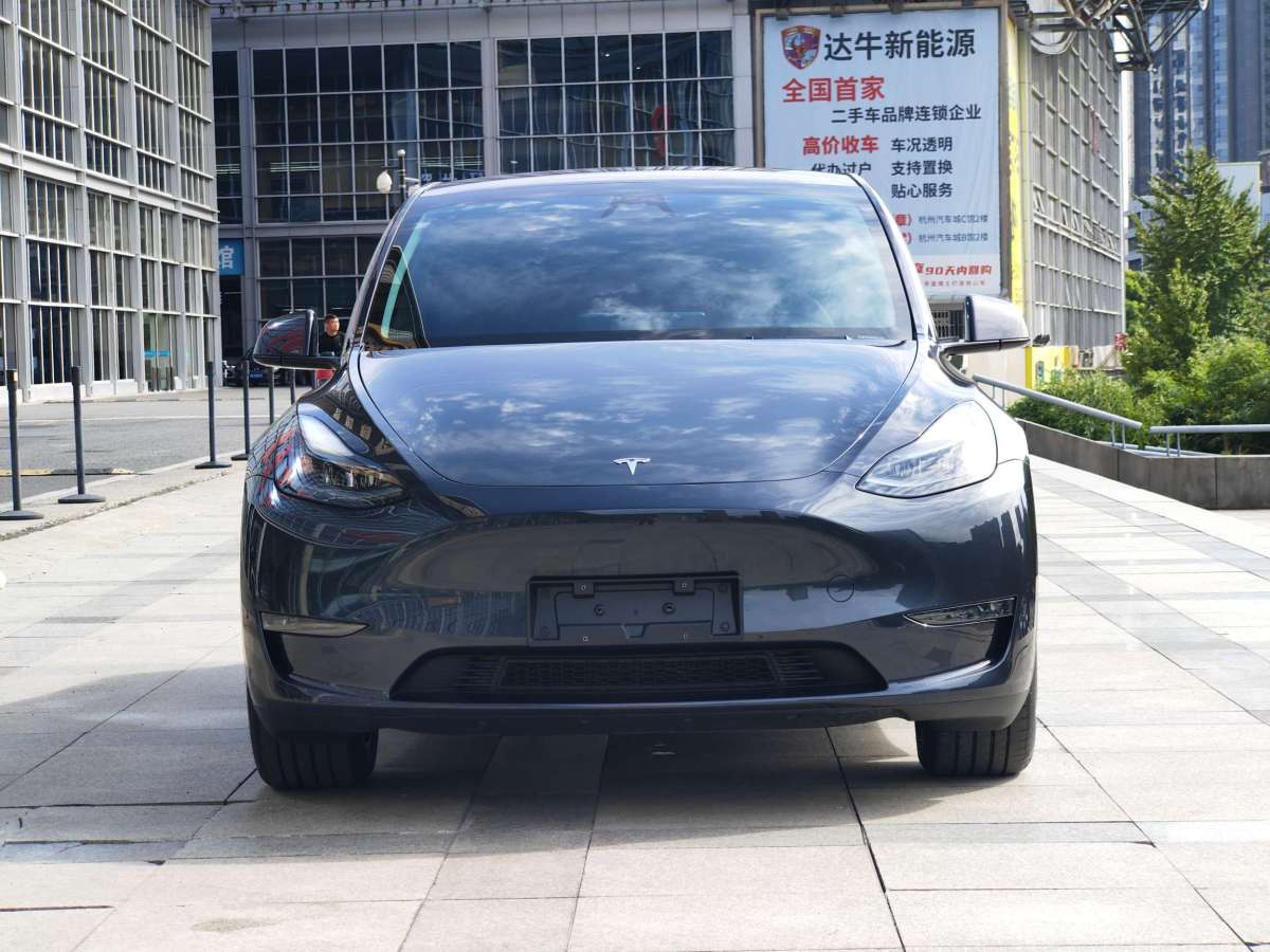 特斯拉 Model Y  2022款 后輪驅(qū)動(dòng)版圖片