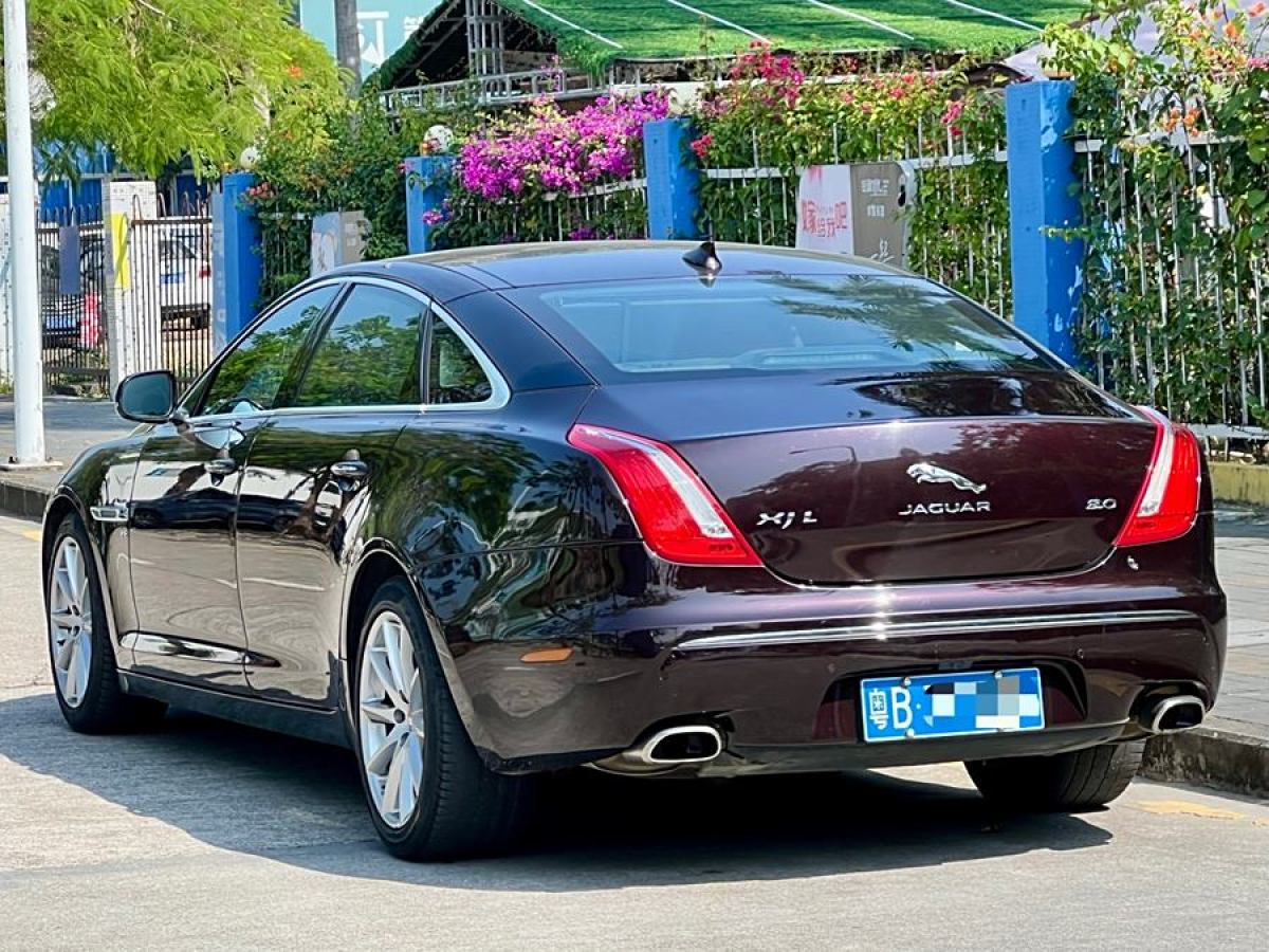 捷豹 XJ  2014款 XJL 3.0 SC 兩驅(qū)尊享商務版圖片