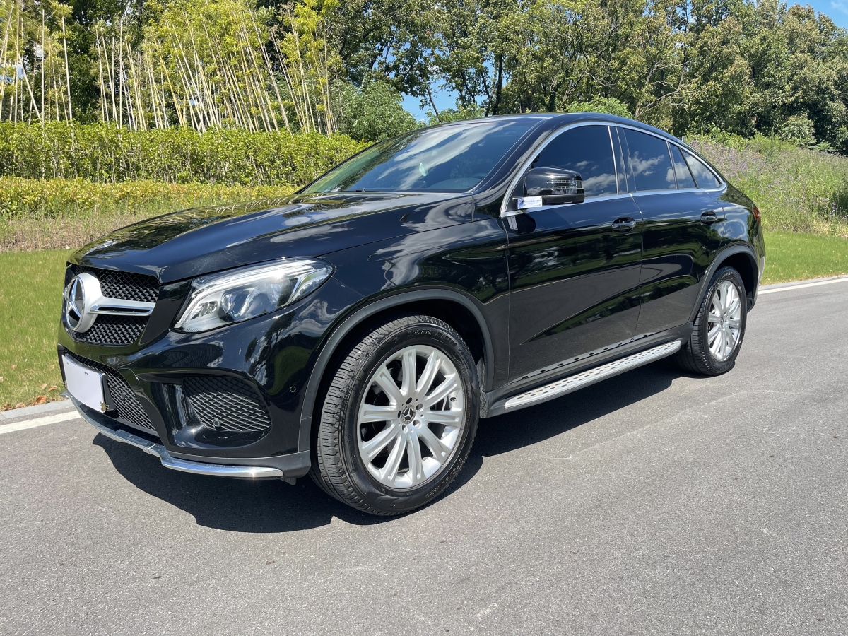 奔驰 奔驰GLE轿跑  2018款 GLE 320 4MATIC 轿跑SUV图片