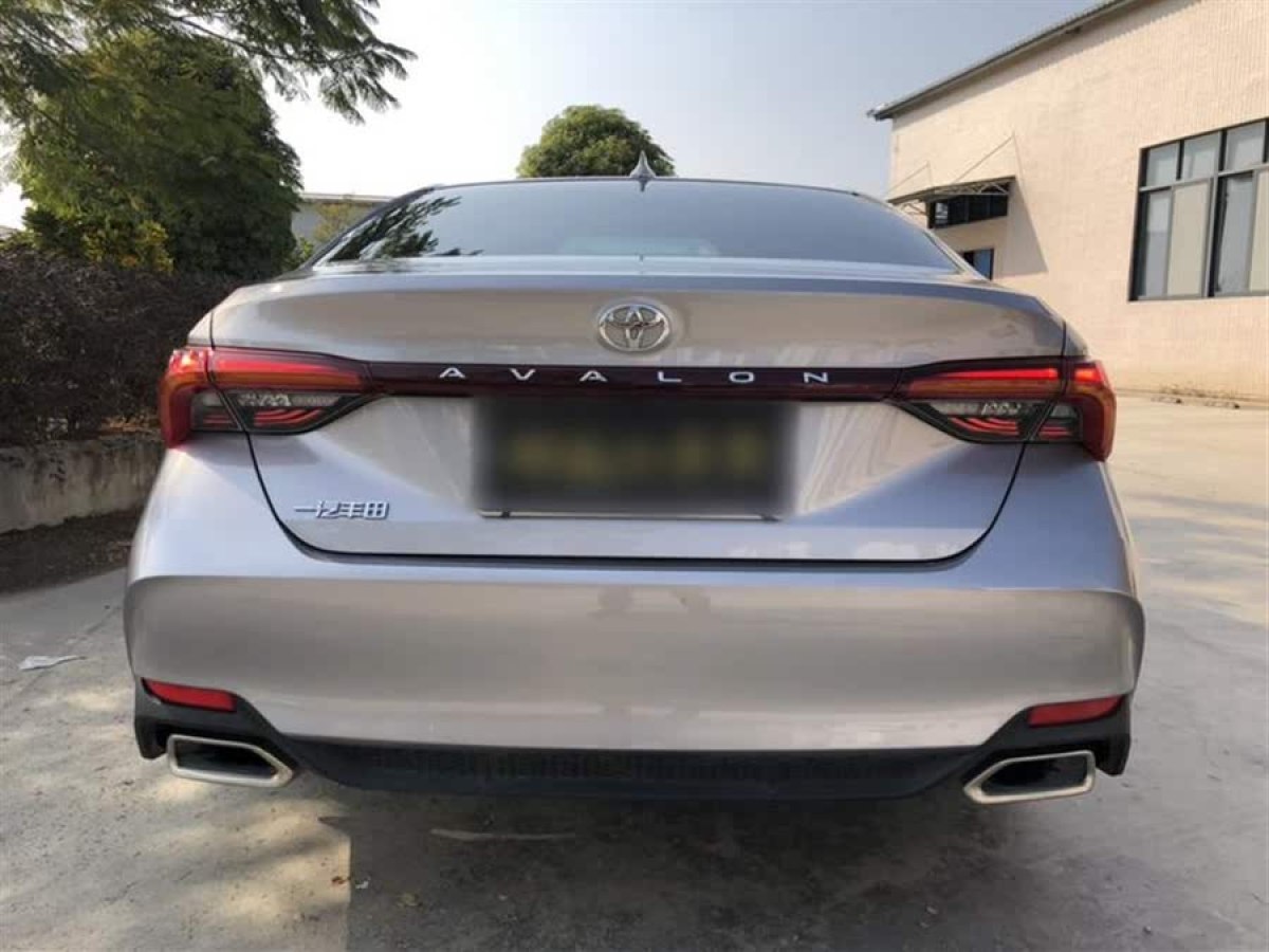 豐田 亞洲龍  2023款 2.0L 豪華版圖片