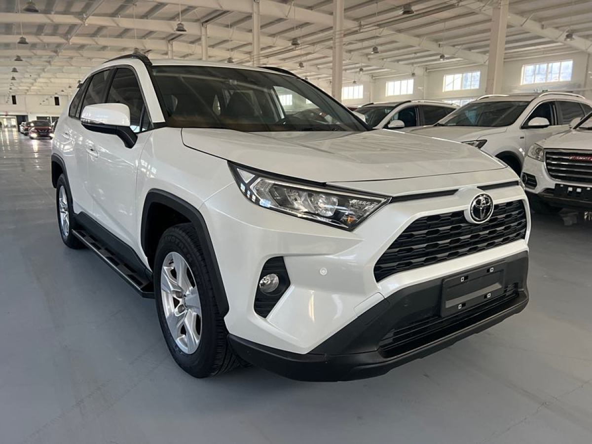 豐田 RAV4榮放  2021款 2.0L CVT兩驅(qū)都市版圖片