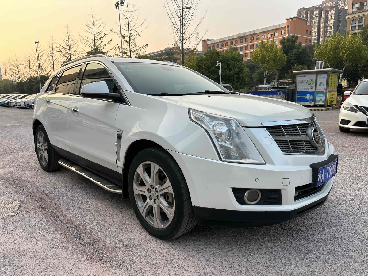 凱迪拉克 SRX  2012款 3.0L 領(lǐng)先型圖片