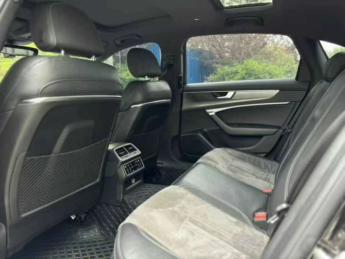 奧迪 奧迪A6L  2020款 45 TFSI 臻選動感型圖片